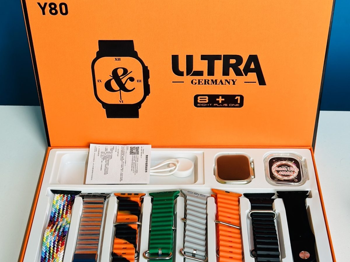 Y80 Ultra Smartwatch with 8 Strap - Image 3
